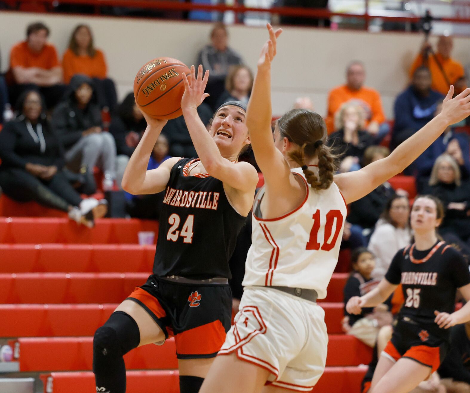Visitation Christmas Tournament, first round: Edwardsville v. Cor Jesu